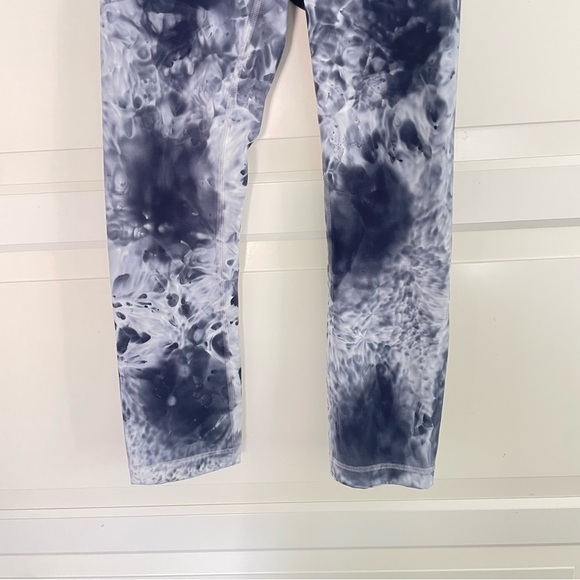 Lululemon Wunder Under Marble Dye High Rise Crop 21" Classic Navy 26693 - Picture 9 of 13